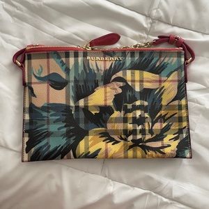 Burberry cross body
